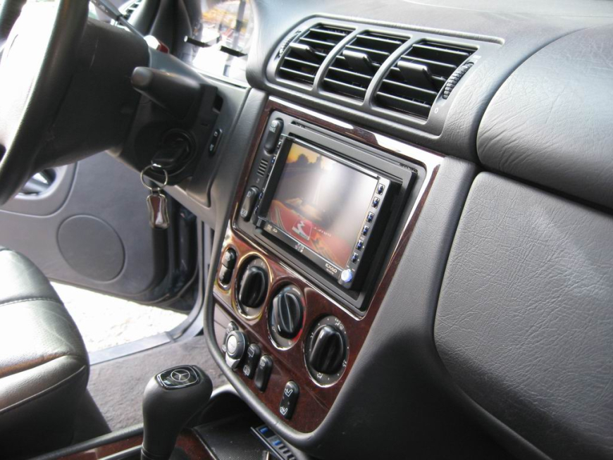 Εγκατάσταση Car Cinema JVC KW-AVX800 σε Mercedes ML320.