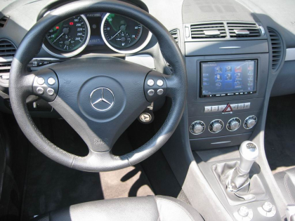 Εγκατάσταση Car Cinema & Navigation Kenwood DNX7200 σε Mercedes SLK (R171).