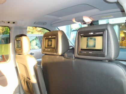 Εγκατάσταση Kenwood DNX8220BT & Πίσω Οθόνες Caliber σε Mercedes Viano.