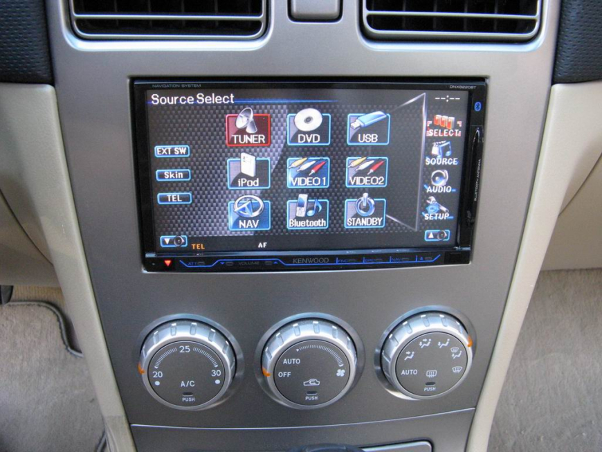 Εγκατάσταση Car Cinema Navigation Kenwood DNX8220BT σε Subaru Forester.