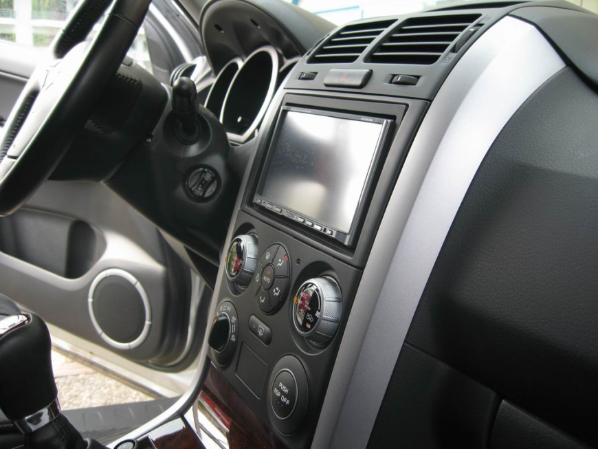 Εγκατάσταση Car Cinema Navigation Camera Kenwood DDX-6029 σε Suzuki Vitara