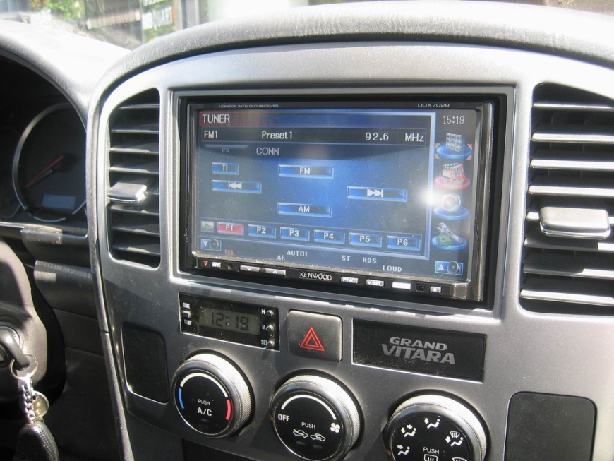 Εγκατάσταση Car Cinema Kenwood DDX-7029 σε Suzuki Vitara