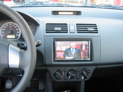 Εγκατάσταση Car Cinema Navigation Kenwood DDX-6029 σε Suzuki Swift