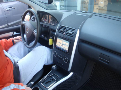 Εγκατάσταση Car Cinema & Navigation με κεντρική μονάδα Kenwood DDX8022BT και ενσωμάτωση Navibox σε Mercedes GL 500.