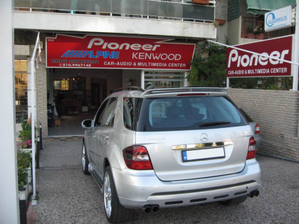 Εγκατάσταση Car Cinema & Navigation Pioneer AVIC-HD3BT σε Mercedes ML 350 Brabus.