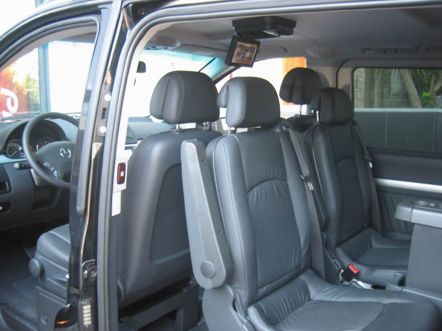 Εγκατάσταση Car Cinema και συστήματος πλοήγησης Kenwood DNX7200 με εξοπλισμό Audiovox σε Mercedes Viano 3.0.