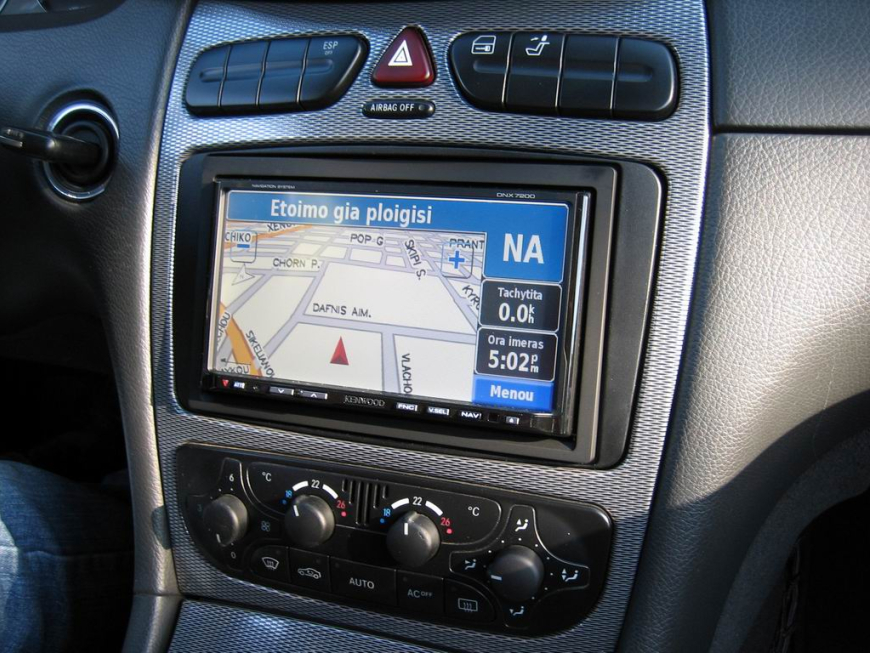 Εγκατάσταση Car Cinema Navigation Kenwood DNX7200 σε Mercedes CLK 240 (W209),