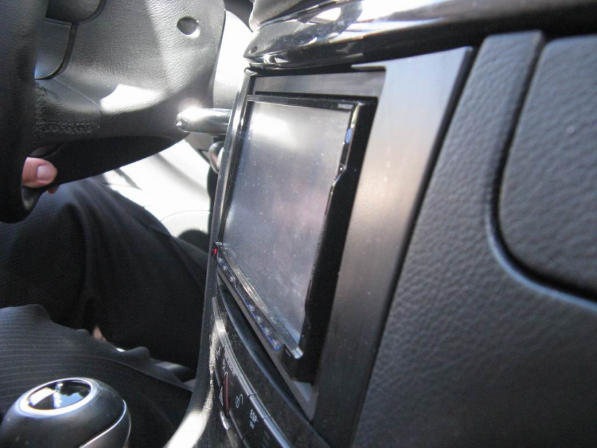 Εγκατάσταση Car Cinema Kenwood DNX-8220BT σε Mercedes E200 (W211).