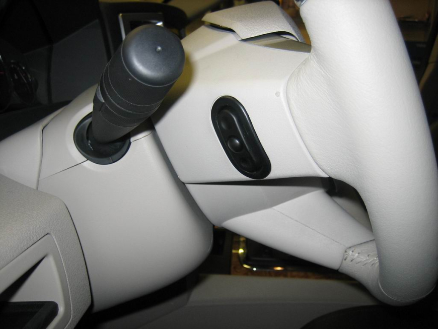 Grand Cherokee 2008 Car Cinema Navigation Kenwood DNX 7200.