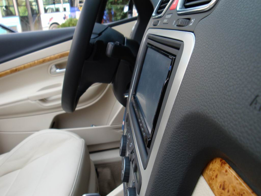 Εγκατάσταση Car Cinema Navigation Kenwood DDX8022BT με Navibox σε Volkswagen Eos