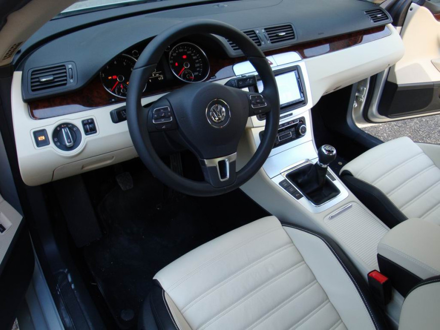 Εγκατάσταση Car Cinema Navigation Kenwood DNX8220BT σε Volkswagen Passat CC 2009