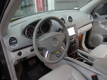 Εγκατάσταση Kenwood DDX8022BT και σύστημα πίσω οθονών Alpine σε Mercedes GL 500.