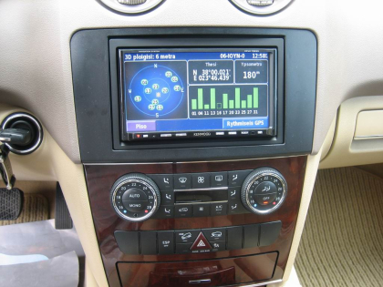 Εγκατάσταση Car Cinema Navigation Kenwood DNX-7200, Xenon Lights & Camera σε Mercedes ML 350 (W164).