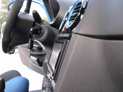 Εγκατάσταση οθόνης 2Din Kenwood σε Opel Corsa OPC