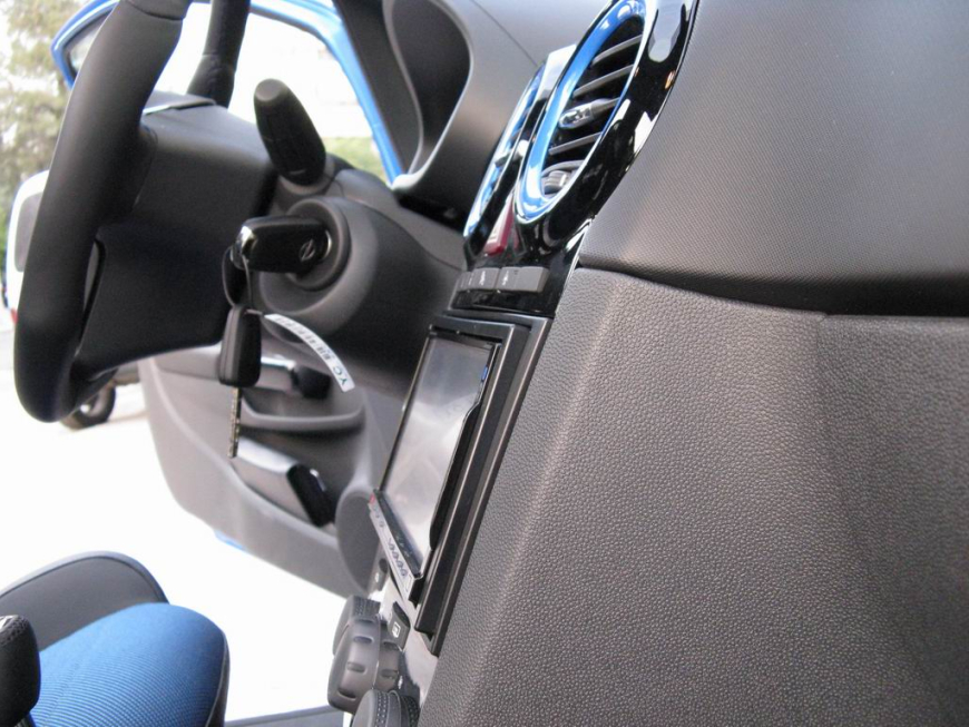 Εγκατάσταση οθόνης 2Din Kenwood σε Opel Corsa OPC