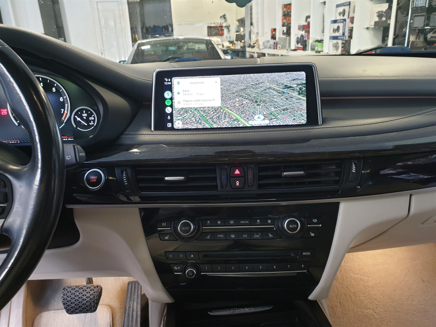 Εγκατάσταση Wireless CarPlay, Android Auto, Rear Camera & Media Player σε BMW X5 F15 (2017).