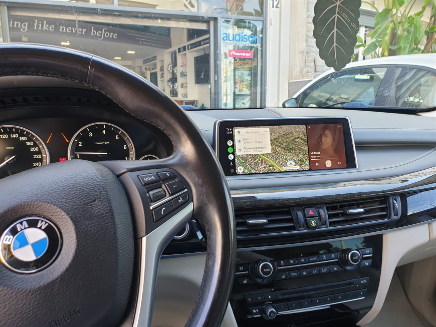 Εγκατάσταση Wireless CarPlay, Android Auto, Rear Camera & Media Player σε BMW X5 F15 (2017).