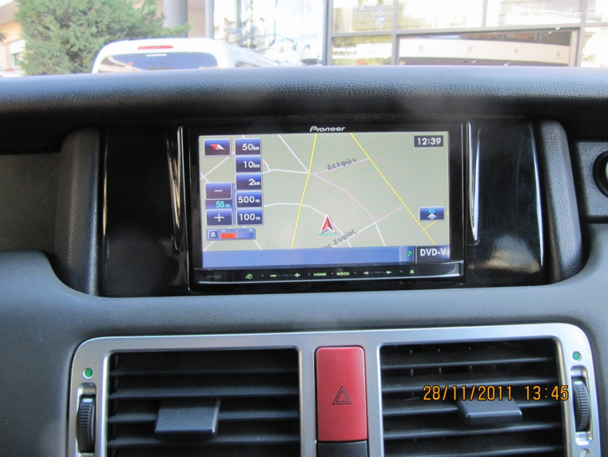 Εγκατάσταση Pioneer AVIC-F20BT Navigation & Rear Entertainment System σε Range Rover SE