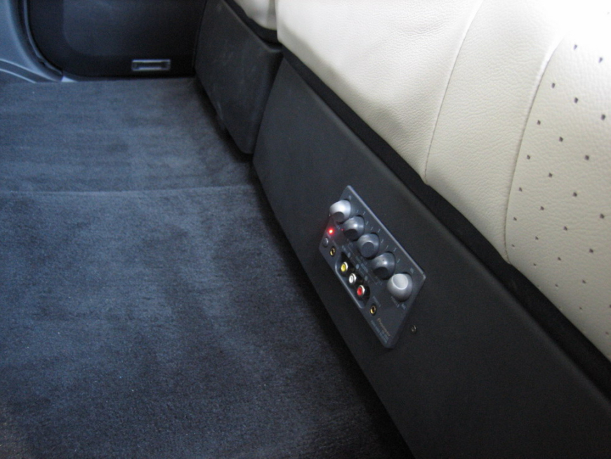 Εγκατάσταση TV Tuner και unlock της εργοστασιακής οθόνης σε Range Rover Supercharged Sport,