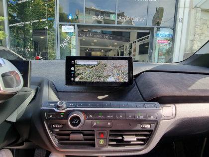 Εγκατάσταση Wireless CarPlay, Android Auto, Rear Camera & Media Player σε BMW i3.