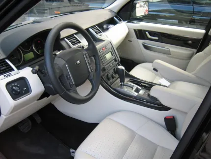 Εγκατάσταση TV Tuner Installation & Factory Screen Unlock σε Range Rover Sport Supercharged 2006.