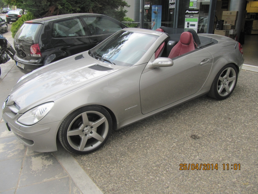 Εγκατάσταση Car Cinema LM C096 σε Mercedes SLK W171.