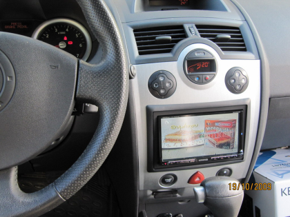 Εγκατάσταση οθόνης 2Din Kenwood σε Renault Megane