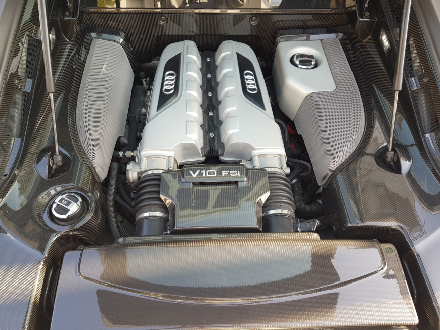 Εγκατάσταση συσκευής Gateway Lite ΒΤ σε Audi R8