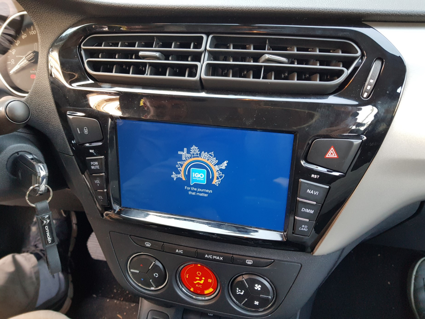 Εγκατάσταση οθόνης σε Citroen C-Elysse