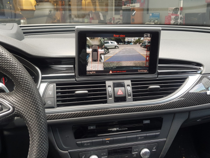 Εγκατάσταση εργοστασιακών καμερών εμπροσθοπορείας και οπισθοπορείας σε Audi RS6