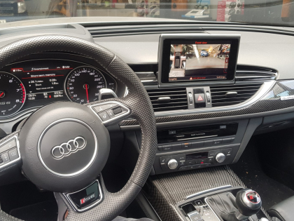 Εγκατάσταση εργοστασιακών καμερών εμπροσθοπορείας και οπισθοπορείας σε Audi RS6