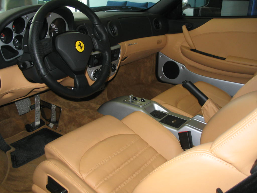 Εγκατάσταση GPS Tracker σε Ferrari 360 Modena