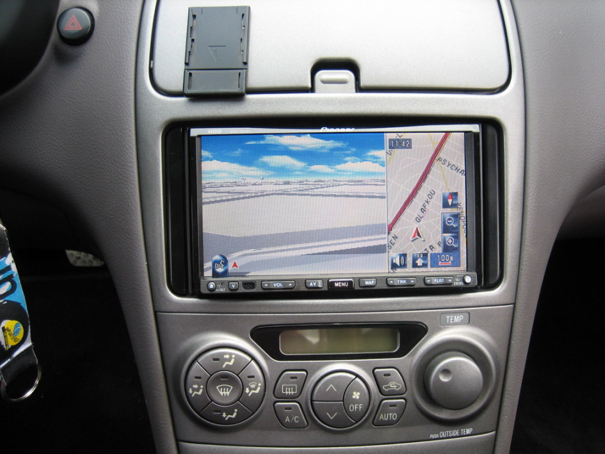 Εγκατάσταση οθόνης 2Din Pioneer σε Toyota Celica