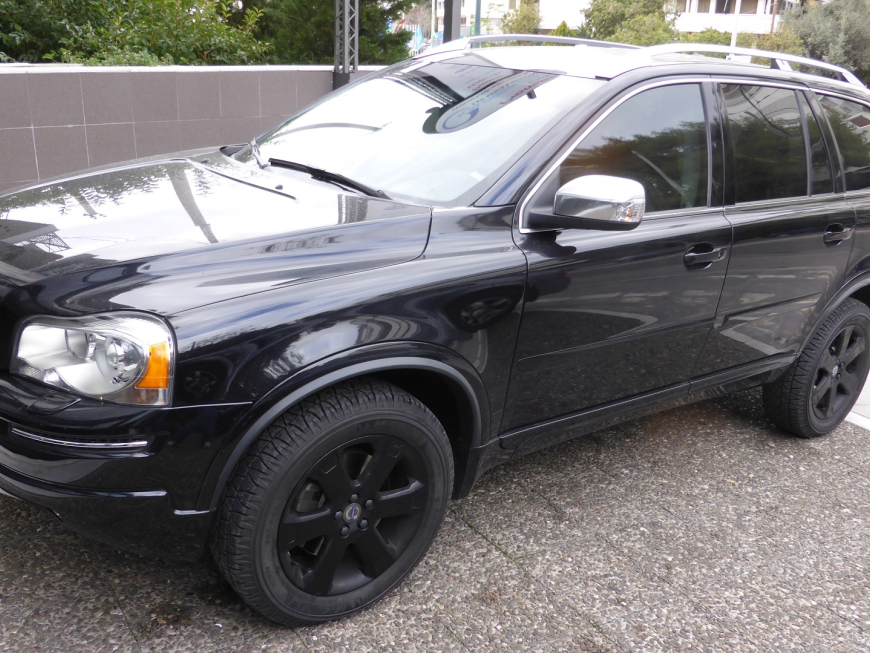 Εγκατάσταση οθόνης και κάμερας οπισθοπορείας σε Volvo XC90