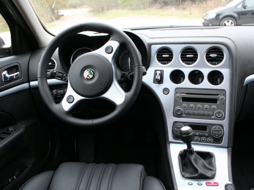 Εγκατάσταση 2Din Kenwood οθόνης σε Alfa Romeo 159