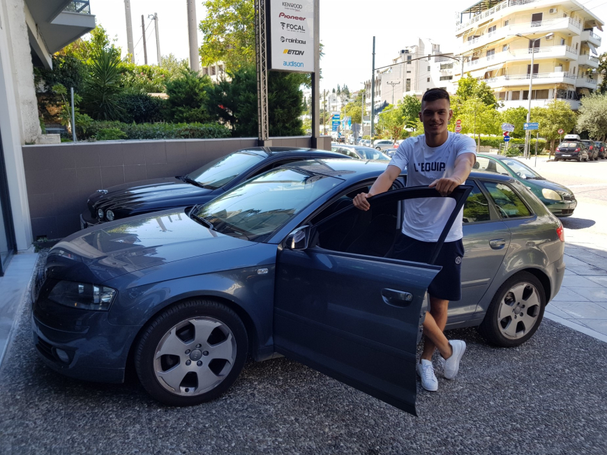 Εγκατάσταση οθόνης 2Din Alpine σε Audi S3 8P