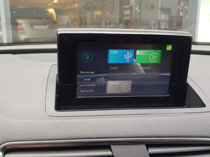 Αναβάθμιση εργοστασιακής οθόνης με Wireless Apple CarPlay/Android Auto σε Audi Q3 8U