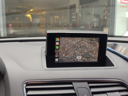 Αναβάθμιση εργοστασιακής οθόνης με Wireless Apple CarPlay/Android Auto σε Audi Q3 8U