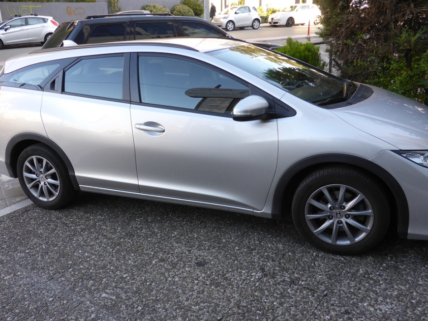 Εγκατάσταση οθόνης 2Din Kenwood σε Honda Civic Tourer του 2014