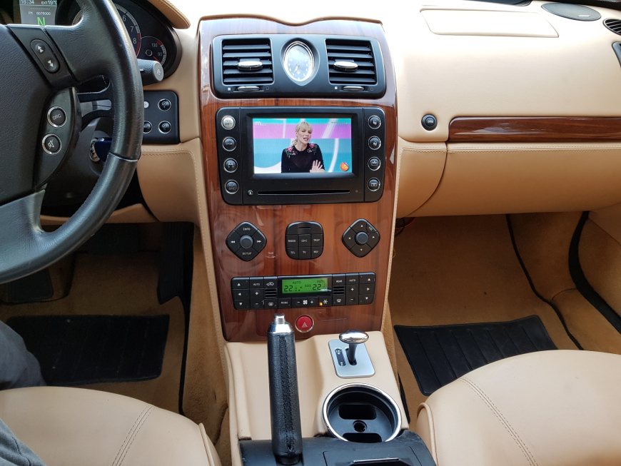 Εγκατάσταση Video input, Tv tuner & Rear Camera σε Maserati Quattroporte