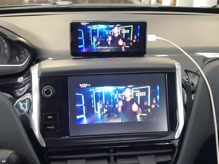 Εγκατάσταση Interface για Apple Car Play/Android Auto (Wireless), Mirroring και Front & Rear Camera Media Player σε Peugeot 2008