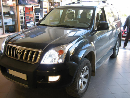 Αναβάθμιση εργοστασιακής οθόνης σε Toyota Land Cruiser