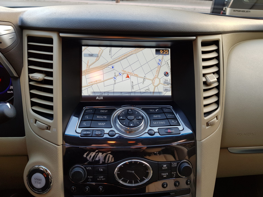 Εγκατάσταση Car Cinema Navigation, Rear camera σε Infinity FX37