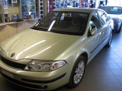 Εγκατάσταση οθόνης 2Din Pioneer σε Renault Laguna