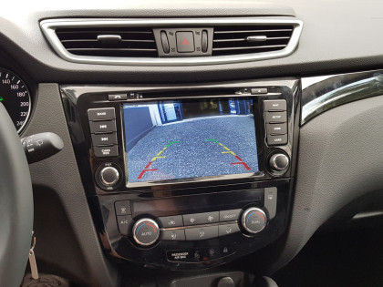 Εγκατάσταση οθόνης σε Nissan Qashqai.