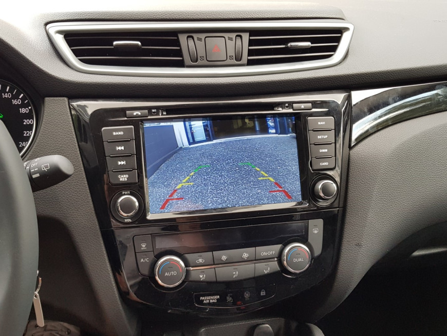 Εγκατάσταση οθόνης σε Nissan Qashqai.