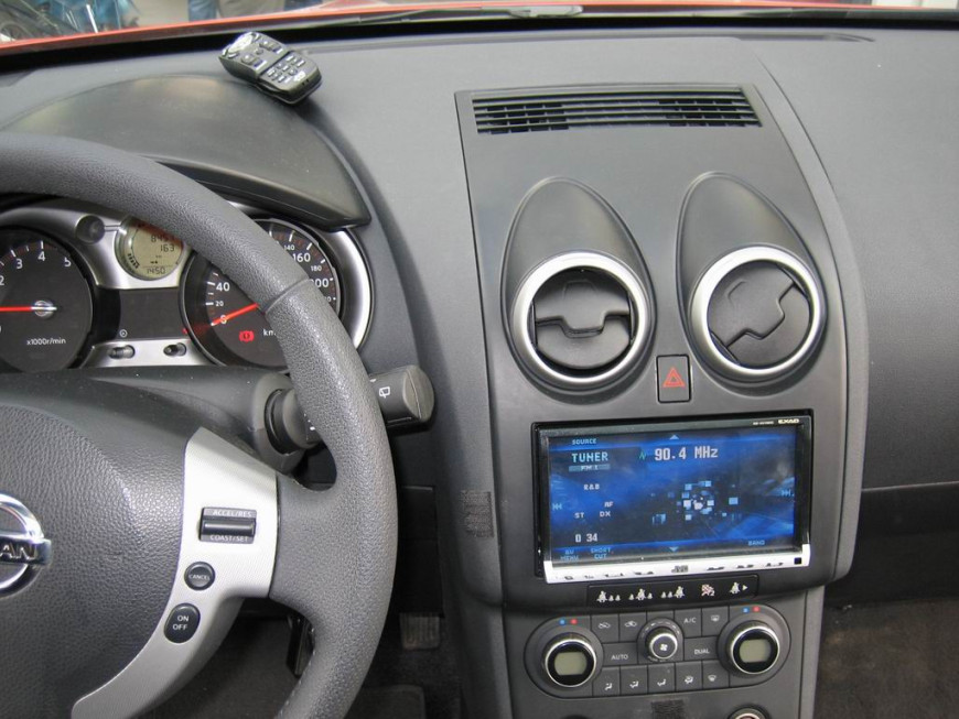 Εγκατάσταση οθόνης 2Din JVC σε Nissan Qashqai