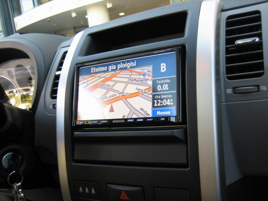 Εγκατάσταση οθόνης 2Din Kenwood σε Nissan X-Trail του 2007