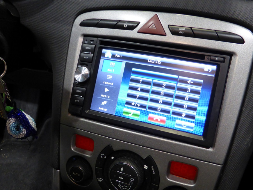 Eγκατάσταση οθόνης  2Din Digital IQ σε Peugeot 308 SW