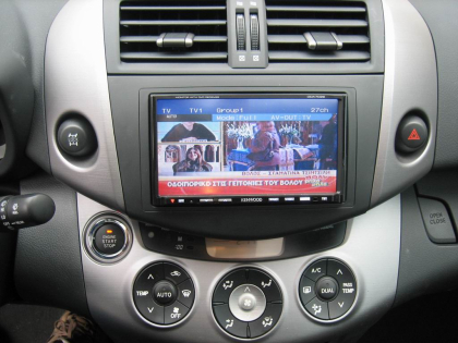 Εγκατάσταση οθόνης 2Din Kenwood σε Toyota Rav-4.